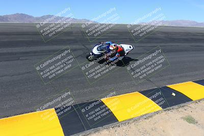 media/May-06-2024-Moto Forza (Mon) [[b33359f27d]]/1-Advanced/Session 2 (Bowl)/